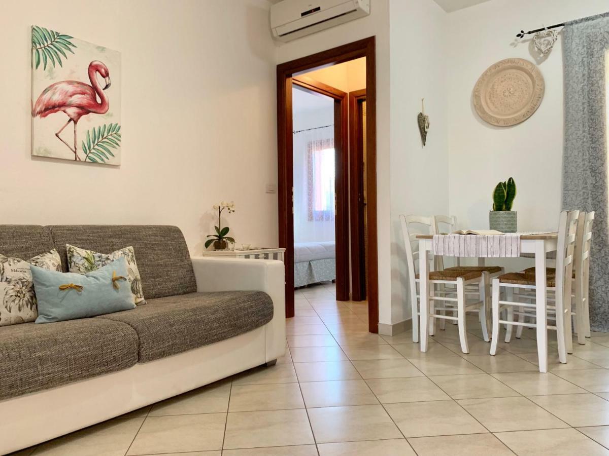 Sanpietroburgo 20 Appartement Olbia Buitenkant foto